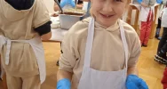 Świąteczna przygoda uczniów w fabryce czekolady - zdjęcie 4