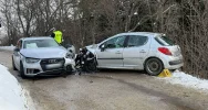 Dwie osoby poszkodowane, droga zablokowana - zdjęcie 3