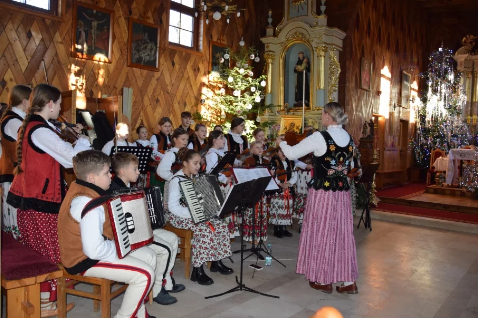 Radosne zakończenie roku z zagórzańską tradycją (ZDJĘCIA) - zdjęcie 5