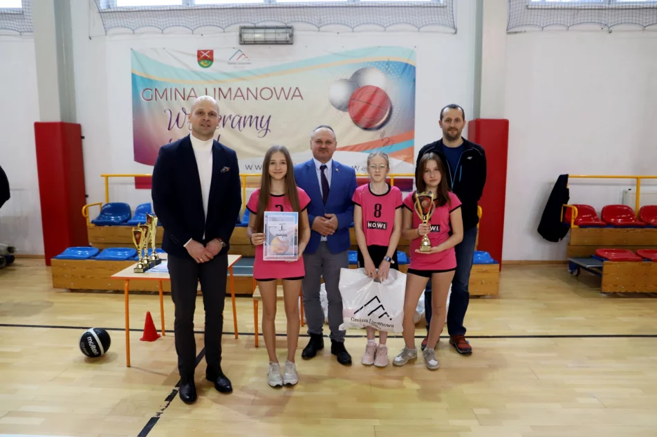 Mistrzostwa Gminy Limanowa w Koszykówce Dzieci rozstrzygnięte ! - zdjęcie 12