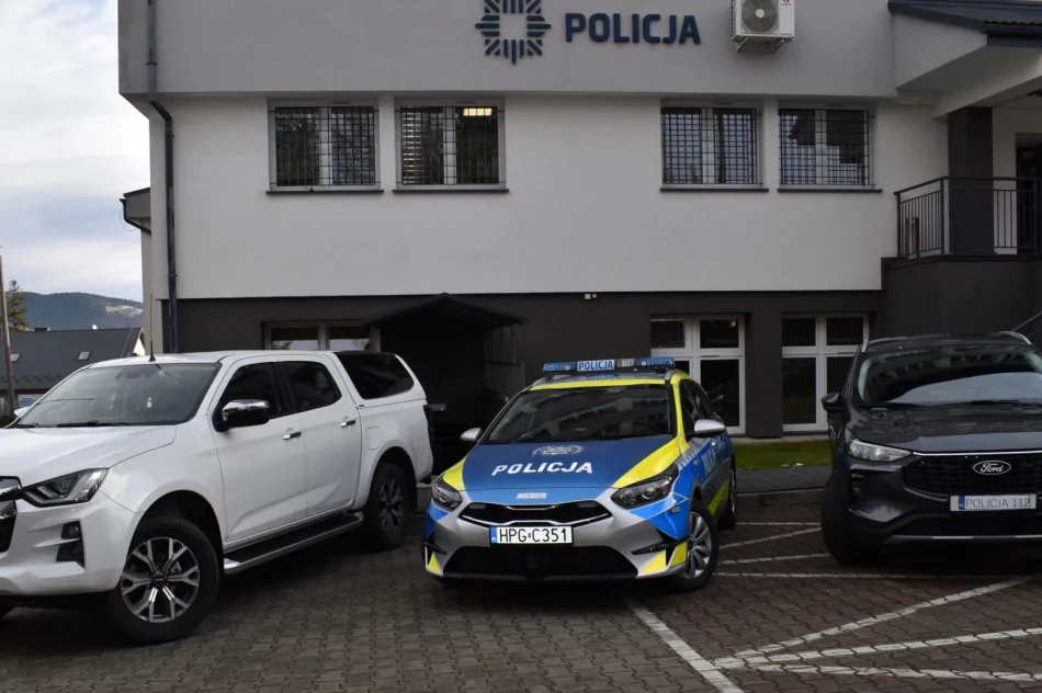 Trzy nowe radiowozy limanowskiej policji - wśród nich dwa nieoznakowane - zdjęcie 11