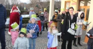 Barwny Orszak Trzech Króli przeszedł ulicami miejscowości - zdjęcie 2