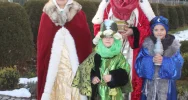 Barwny Orszak Trzech Króli przeszedł ulicami miejscowości - zdjęcie 3