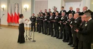 Chór Męski działający przy Bazylice Matki Boskiej Bolesnej w Pałacu Prezydenckim - zdjęcie 2