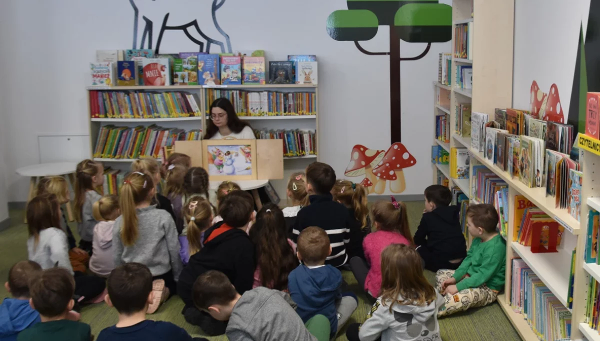 Zajęcia w bibliotece/fot.: MBP Limanowa