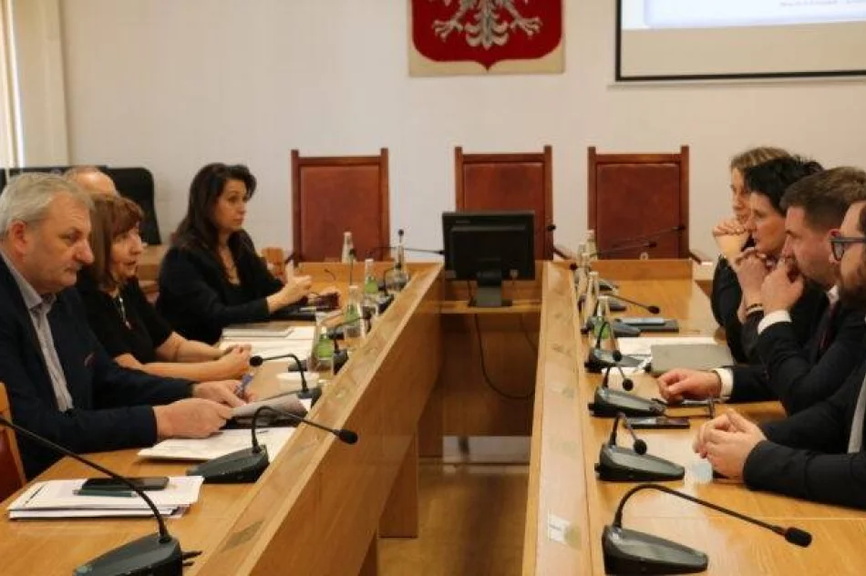 Projekt obwodnicy i budowa ronda tematami rozmów z GDDKiA - zdjęcie 6