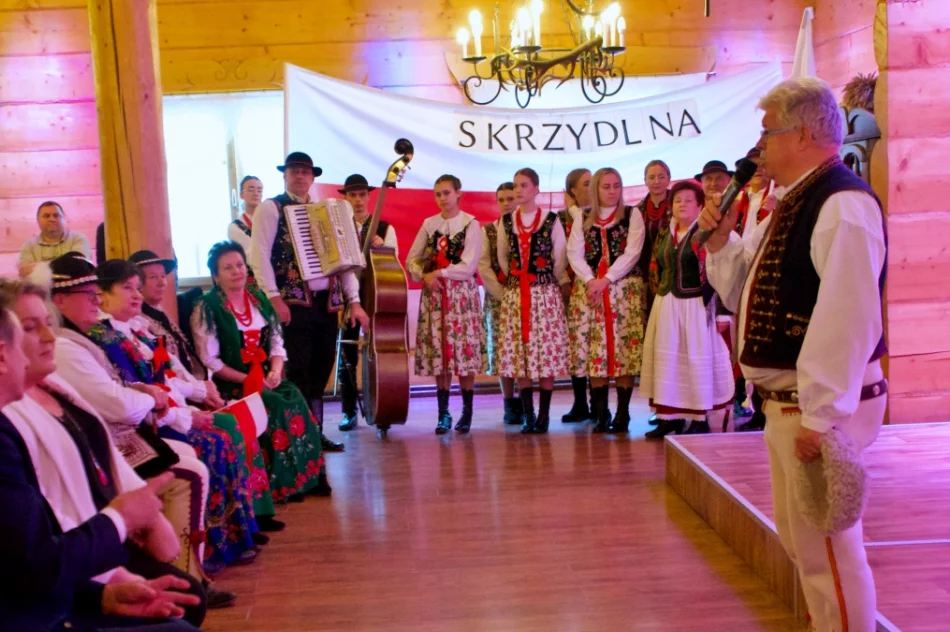 Karol Nawrocki spotkał się z mieszkańcami Limanowszczyzny (ZDJĘCIA, WIDEO) - zdjęcie 5