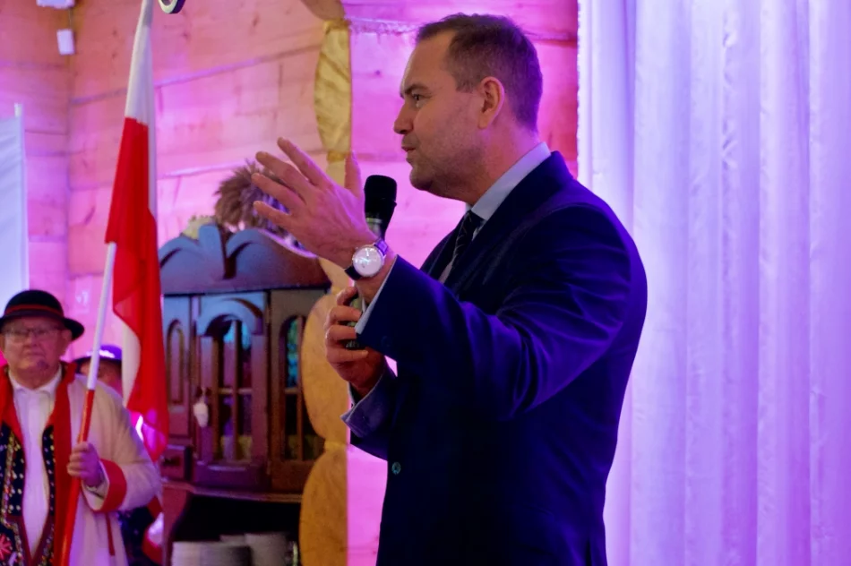 Karol Nawrocki spotkał się z mieszkańcami Limanowszczyzny (ZDJĘCIA, WIDEO) - zdjęcie 7