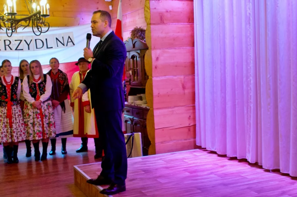 Karol Nawrocki spotkał się z mieszkańcami Limanowszczyzny (ZDJĘCIA, WIDEO) - zdjęcie 9