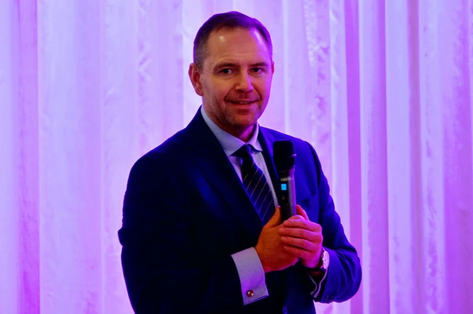 Karol Nawrocki spotkał się z mieszkańcami Limanowszczyzny (ZDJĘCIA, WIDEO) - zdjęcie 17