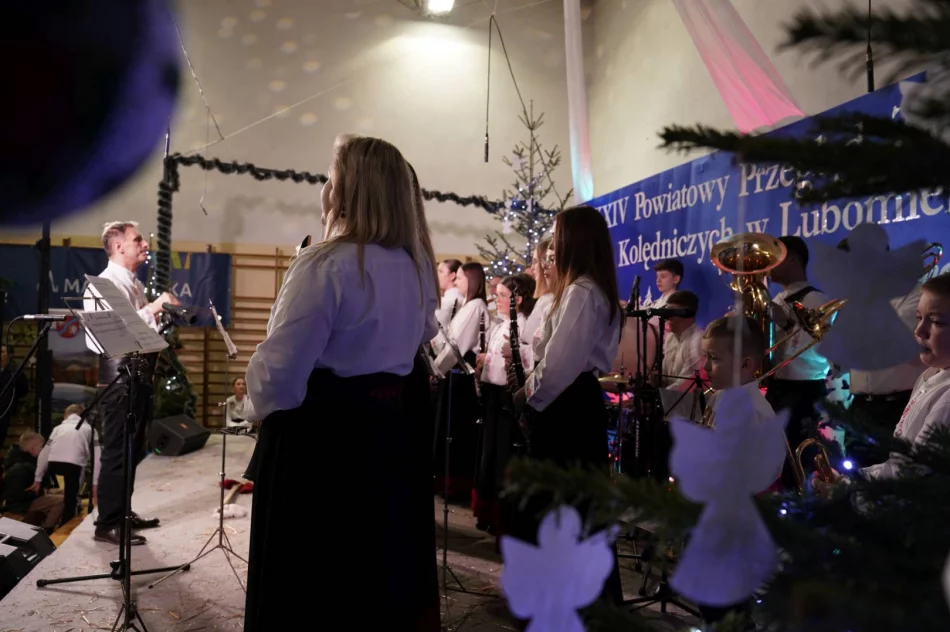 Powiatowy Przegląd Zespołów Kolędniczych – wyniki (ZDJĘCIA) - zdjęcie 3