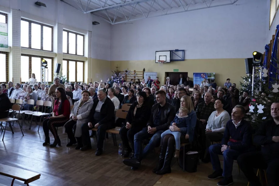 Powiatowy Przegląd Zespołów Kolędniczych – wyniki (ZDJĘCIA) - zdjęcie 11