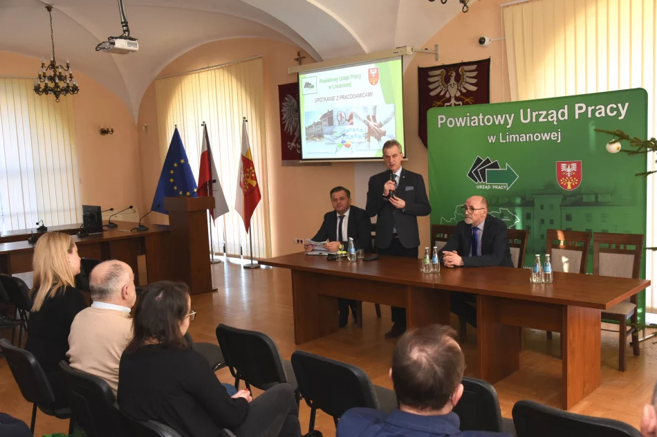 Spotkanie z pracodawcami w starostwie  - zdjęcie 2