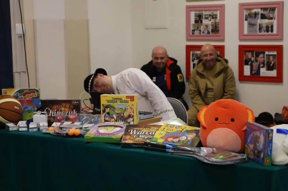 XII edycja Miejsko-Gminnego Konkursu Plastycznego dla dzieci z niepełnosprawnością w Rupniowie - zdjęcie 13