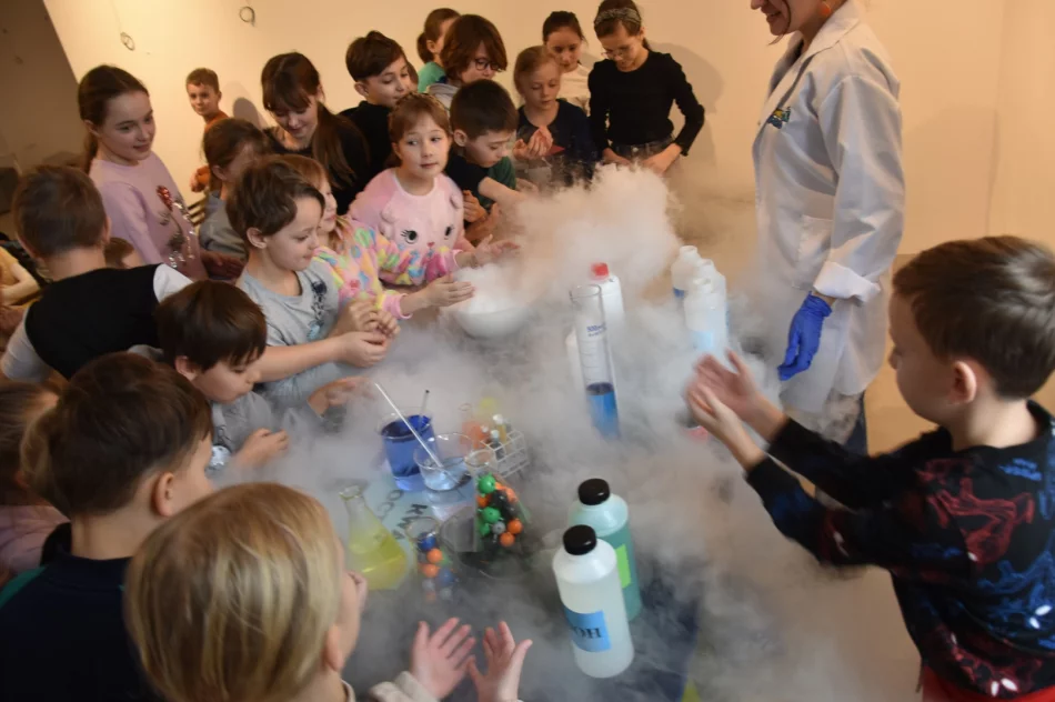 Trwają ferie w miejskich placówkach kulturalnych - zdjęcie 20