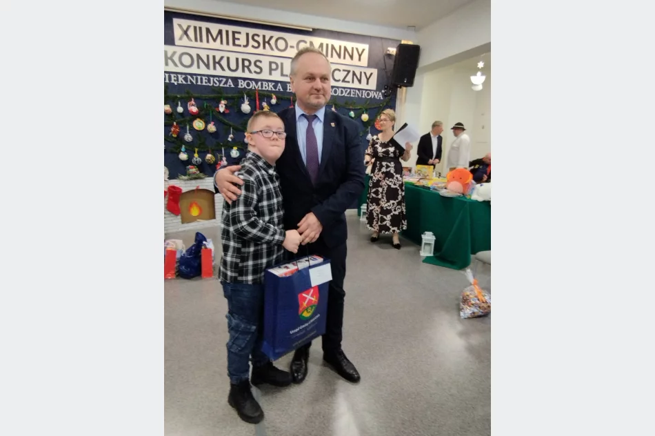 Radość, sztuka i integracja – XII Miejsko-Gminny Konkurs Plastyczny dla dzieci z niepełnosprawnościami - zdjęcie 7