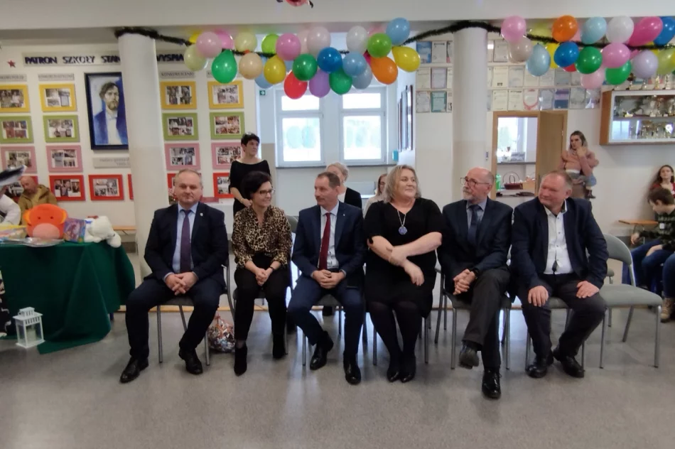 Radość, sztuka i integracja – XII Miejsko-Gminny Konkurs Plastyczny dla dzieci z niepełnosprawnościami - zdjęcie 18