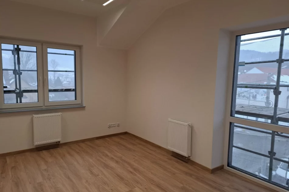 Kontrowersje wokół przebudowy urzędu – komentarze wójta i radnych - zdjęcie 8