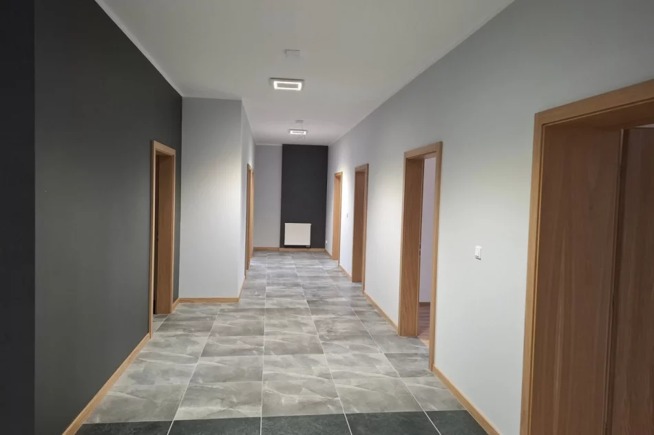 Kontrowersje wokół przebudowy urzędu – komentarze wójta i radnych - zdjęcie 13