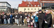 Sławomir Mentzen spotkał się z wyborcami w Limanowej (ZDJĘCIA, WIDEO) - zdjęcie 5