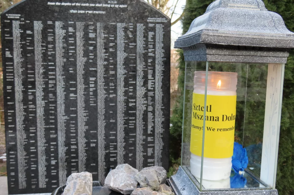 Upamiętniono ofiary Holocaustu - zdjęcie 4