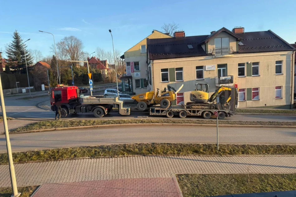 Utrudnienia w ruchu na DK 28 w centrum - zdjęcie 2