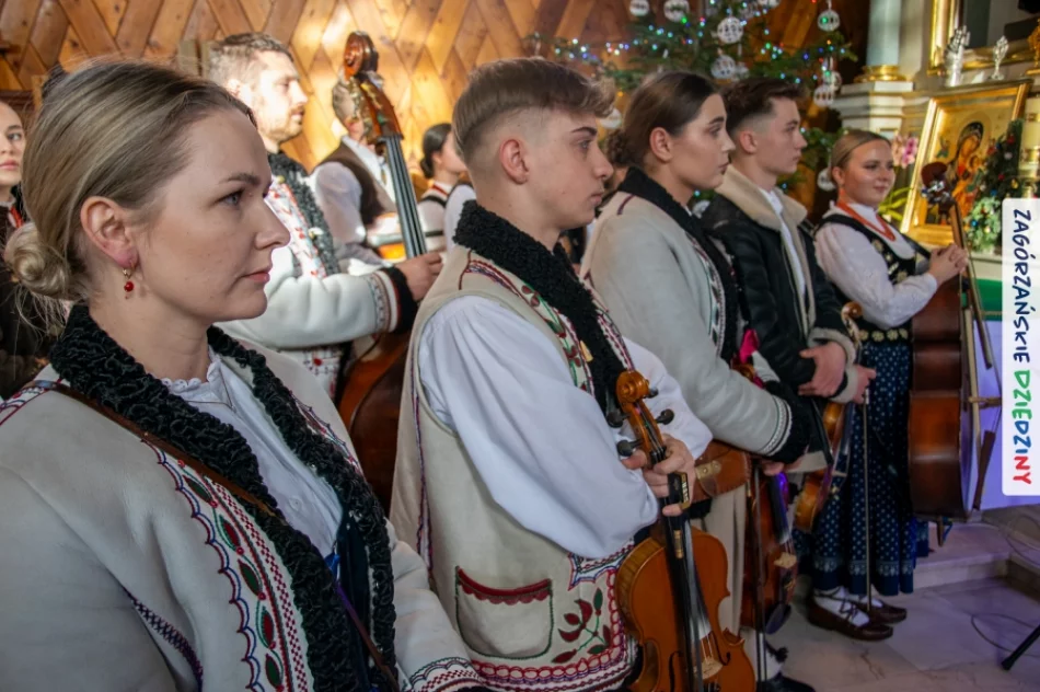 Muzyczna oprawa w wykonaniu pięciu zespołów (ZDJĘCIA) - zdjęcie 4