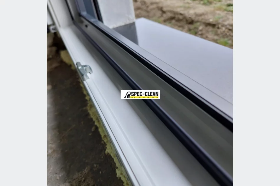 Mycie okien, witryn, przeszkleń, sprzątanie po budowie, remoncie, biur, mieszkań, domów, kompleksowa usługa, faktura - zdjęcie 6