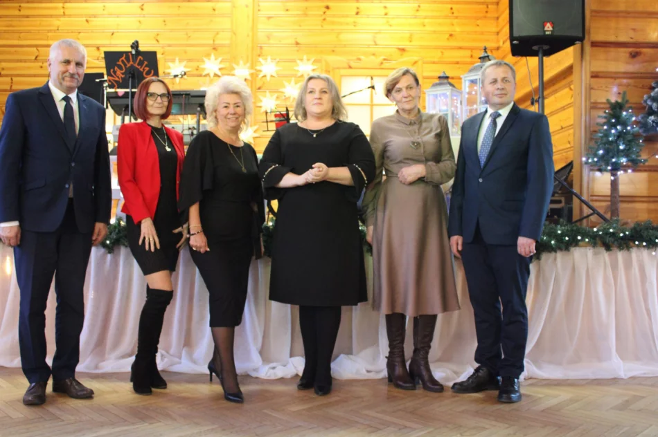 „Z kolędą na ustach” – spotkanie integracyjne mieszkańców DPS - zdjęcie 7