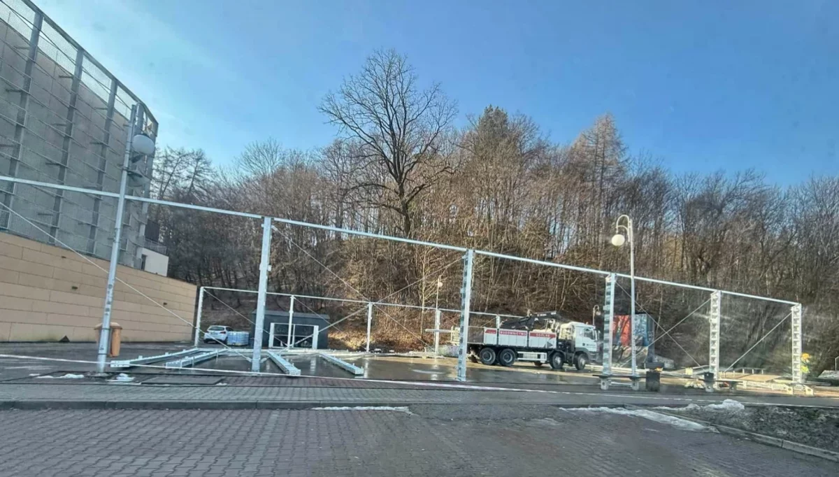 Wiceburmistrz: “naprawdę gorący temat - lodowisko”