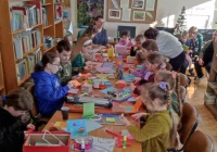 Ferie w bibliotece: zajęcia edukacyjne i warsztaty - zdjęcie główne