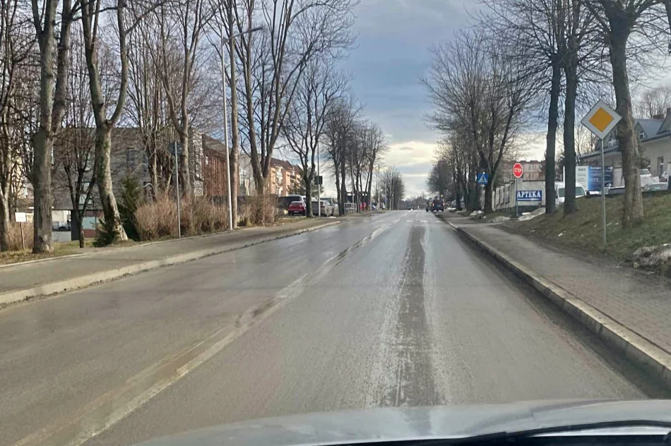 Błoto na drogach miasta. Brak reakcji służb? - zdjęcie 5