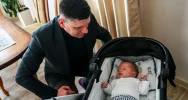 Marszałek Małopolski odwiedził pierwszego noworodka - zdjęcie 2