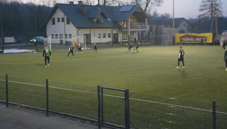 AKS Ujanowice: pierwszy sparing pod kierunkiem nowego trenera - zdjęcie 1