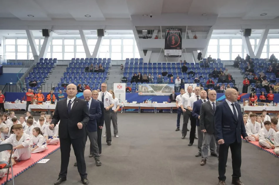 Pierwsze zawody w 2025 roku i 9 medali karateków ARS Limanowa – JONIEC Team - zdjęcie 6