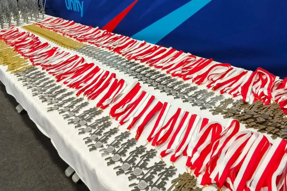 Pierwsze zawody w 2025 roku i 9 medali karateków ARS Limanowa – JONIEC Team - zdjęcie 7