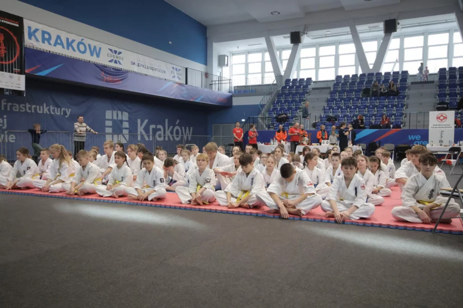 Pierwsze zawody w 2025 roku i 9 medali karateków ARS Limanowa – JONIEC Team - zdjęcie 9