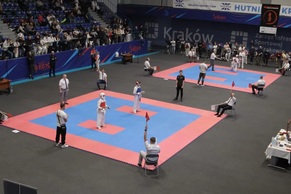 Pierwsze zawody w 2025 roku i 9 medali karateków ARS Limanowa – JONIEC Team - zdjęcie 13