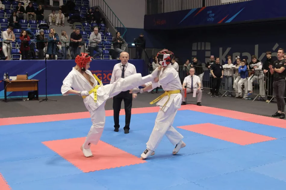 Pierwsze zawody w 2025 roku i 9 medali karateków ARS Limanowa – JONIEC Team - zdjęcie 14