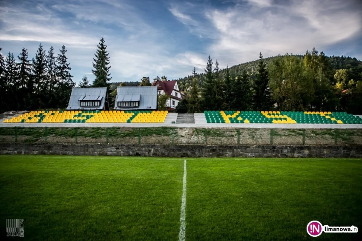 Tymbark bez walki oddał mecz z rezerwami Sandecji