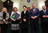 Umowa na kolejny remont drogi w Limanowej została podpisana - zdjęcie główne