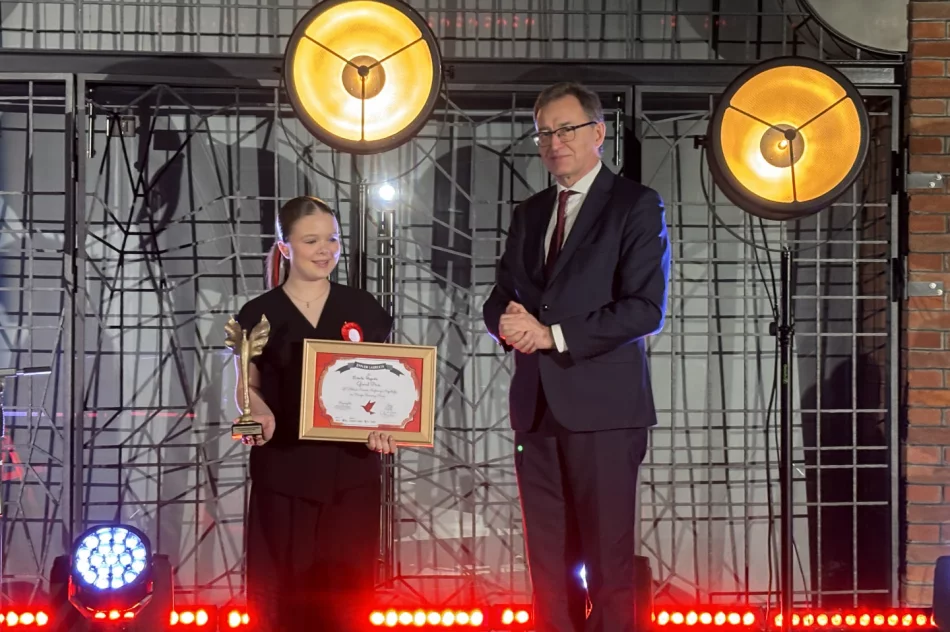 Grand Prix dla Nikoli Papież w IX Ogólnopolskim Festiwalu ,,KIMA" - zdjęcie 2