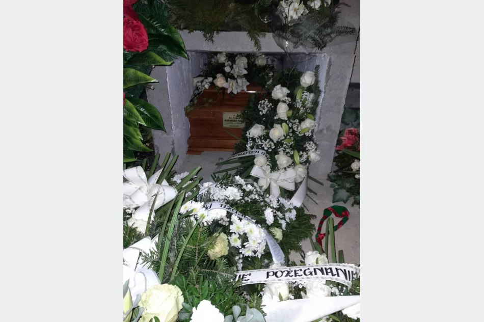 Ostatnie pożegnanie ks. prałata Kazimierza Pacha (ZDJĘCIA) - zdjęcie 18