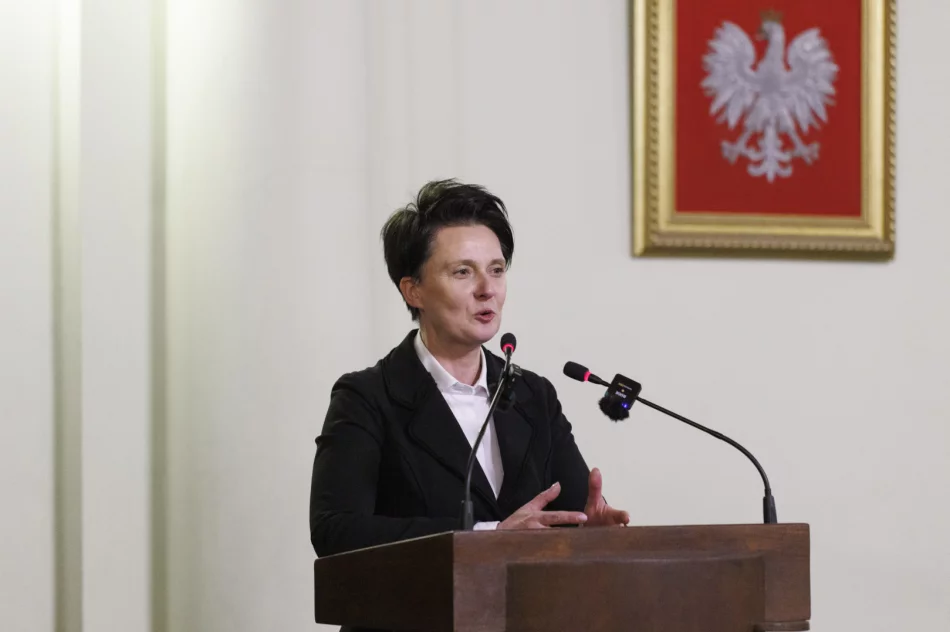 Podpisanie umów na dofinansowanie remontów dróg  - zdjęcie 3