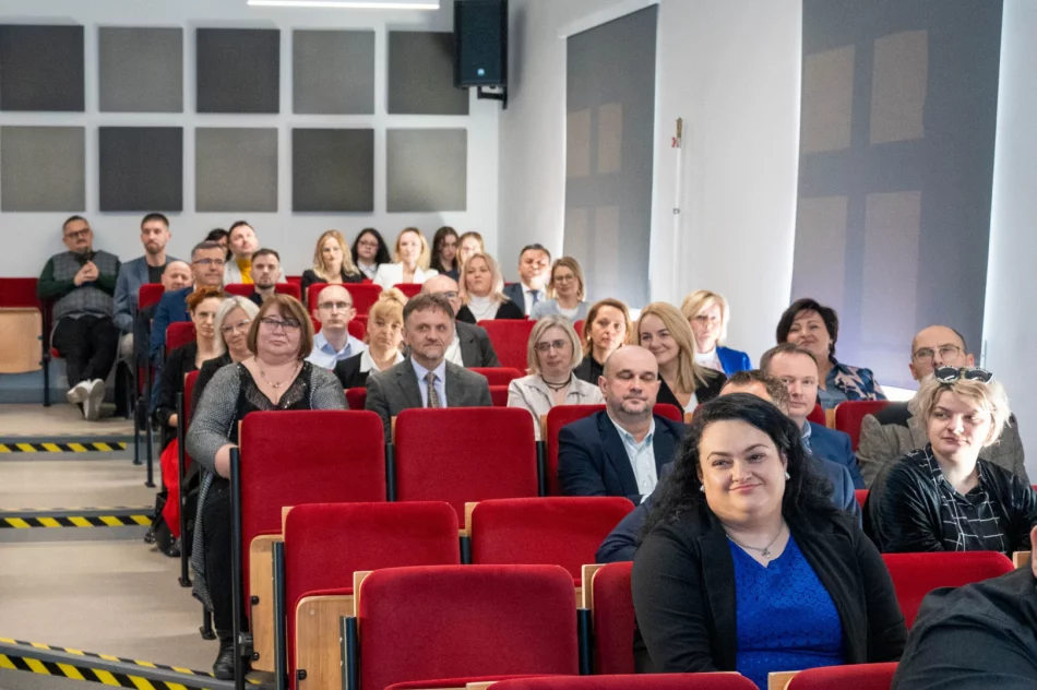 Na Limanowszczyźnie otwarto ośrodek szkoleniowy branży IT - zdjęcie 5