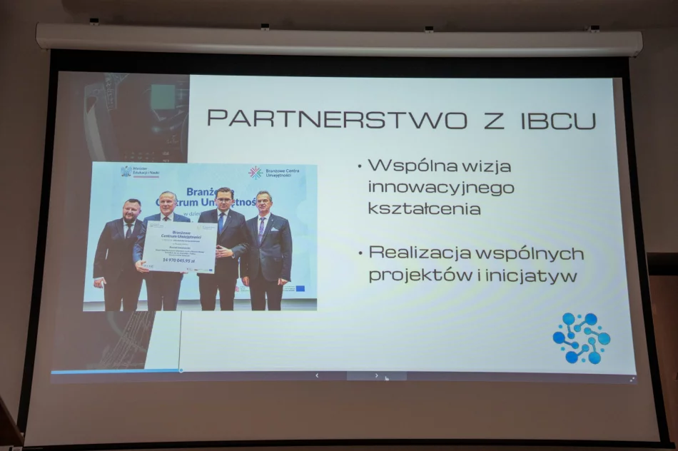 Na Limanowszczyźnie otwarto ośrodek szkoleniowy branży IT - zdjęcie 15