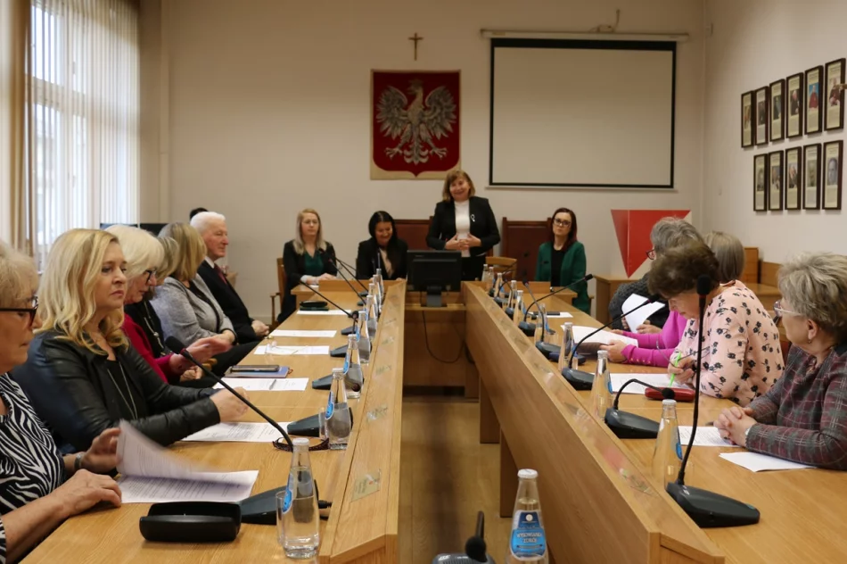 Wybory do Miejskiej Rady Seniorów w Limanowej - zdjęcie 3