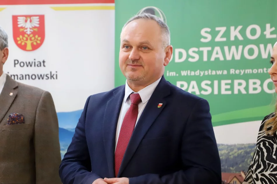 Podsumowanie III edycji Powiatowego Konkursu Artystycznego CUDA NIESŁYCHANE Z PATYCZKÓW WYKONANE - zdjęcie 8