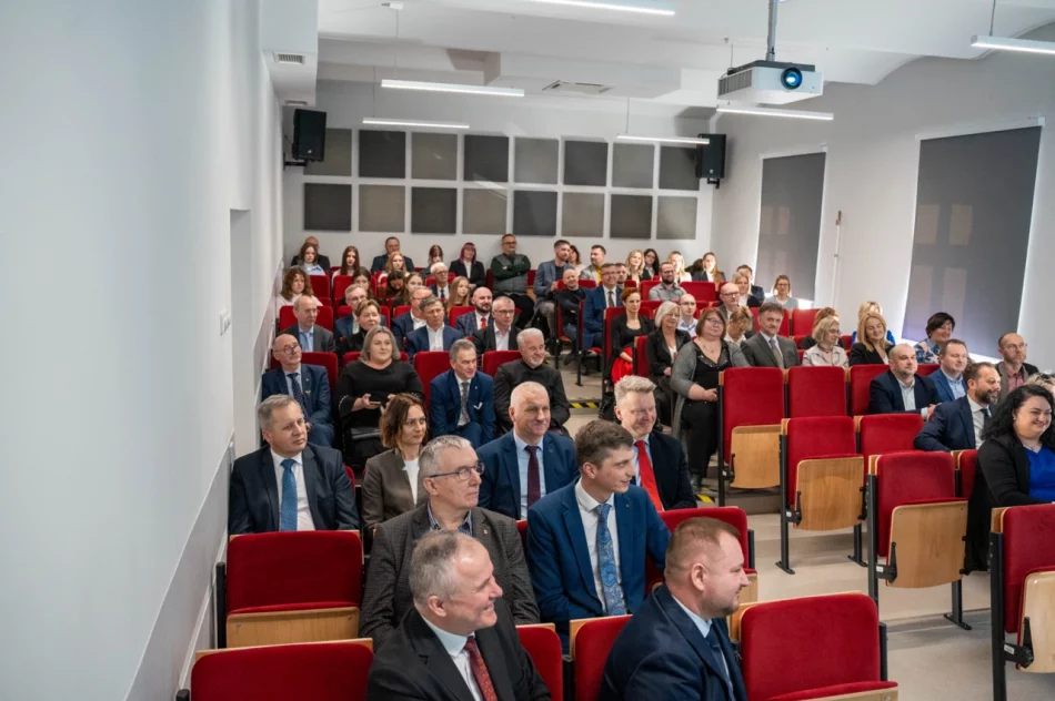 Otwarto IBCU - jedno z dwóch tego rodzaju centrum w Polsce - zdjęcie 11