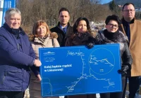 Konferencja prasowa PKP Polskie Linie Kolejowe S.A. dotycząca postępów prac związanych z realizacją budowy linii kolejowej - zdjęcie główne